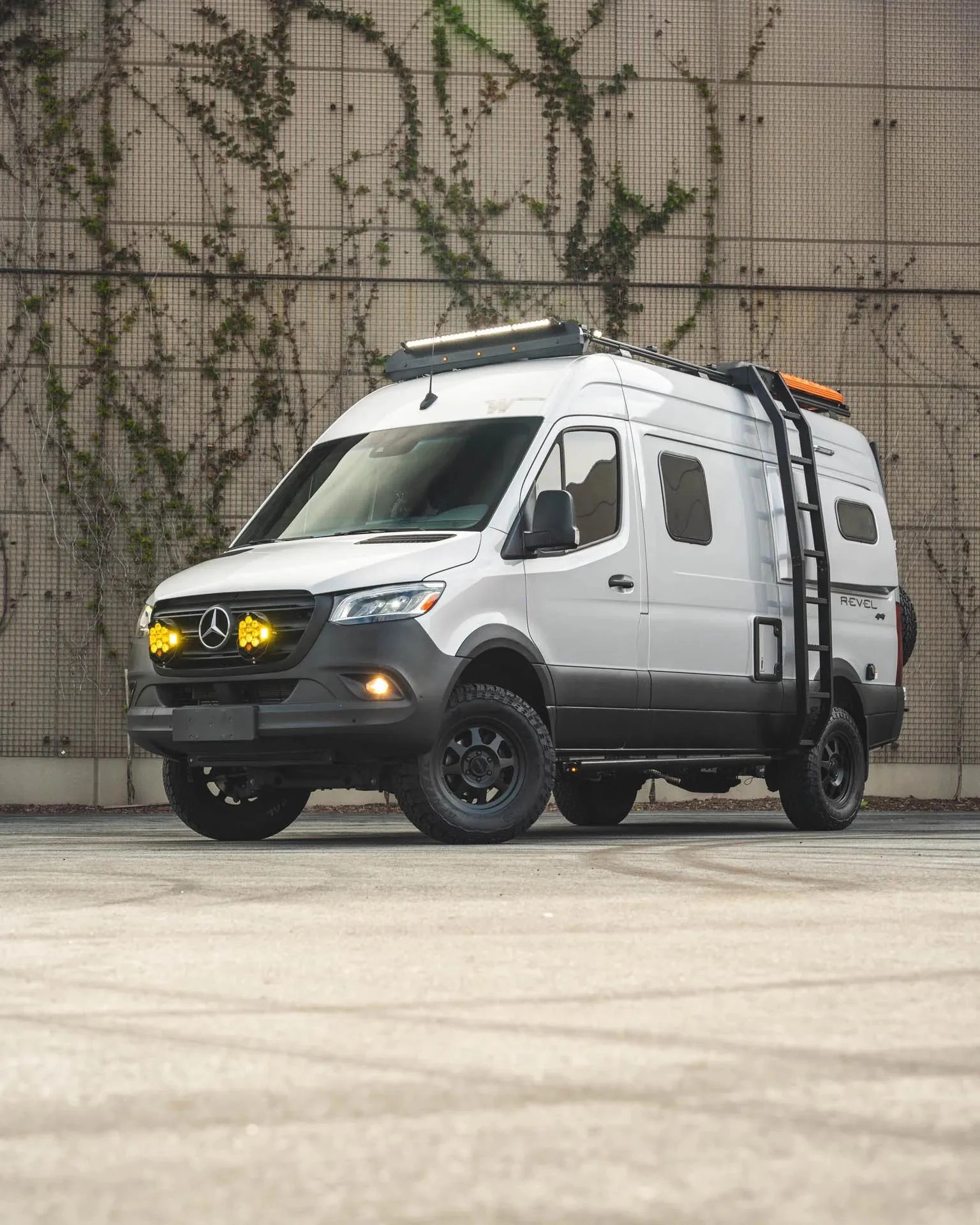2021 Winnebago Revel