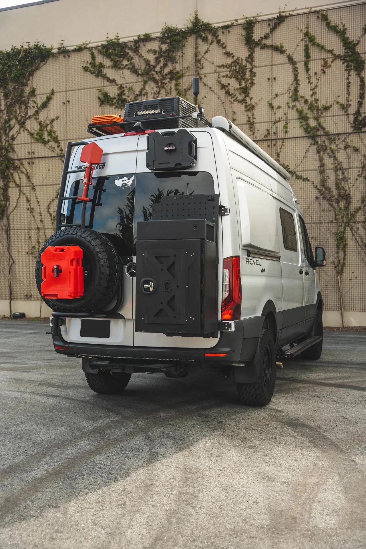 2021 Winnebago Revel