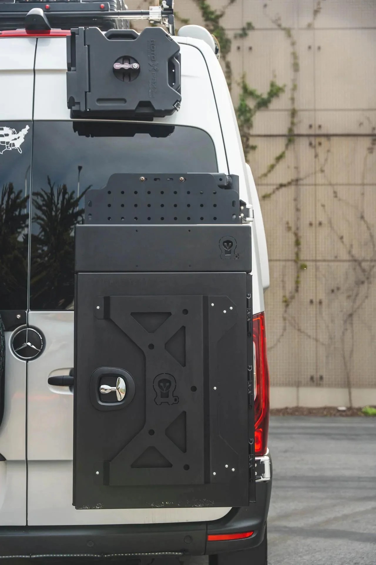 2021 Winnebago Revel