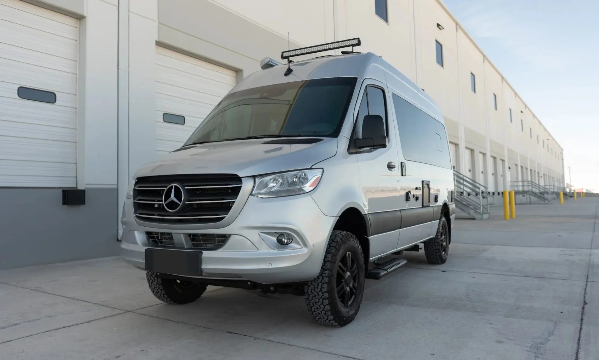 2022 Thor Motor Coach Sanctuary