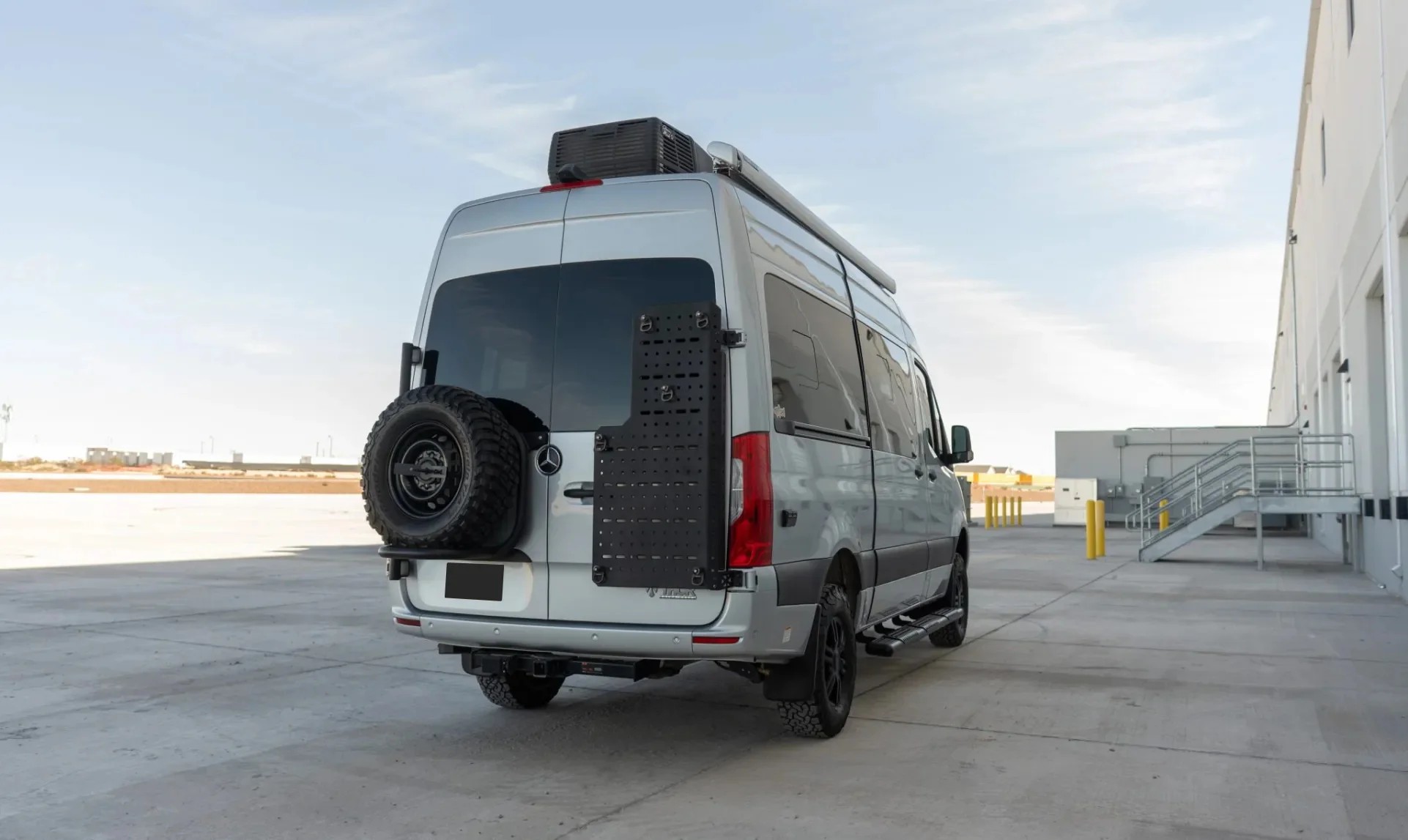 2022 Thor Motor Coach Sanctuary