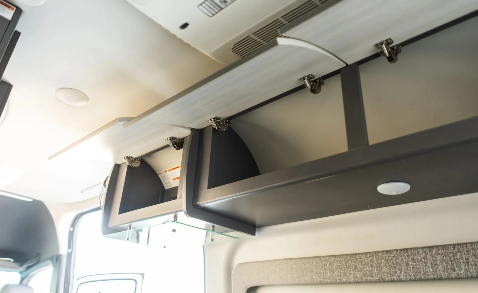 2022 Thor Motor Coach Sanctuary