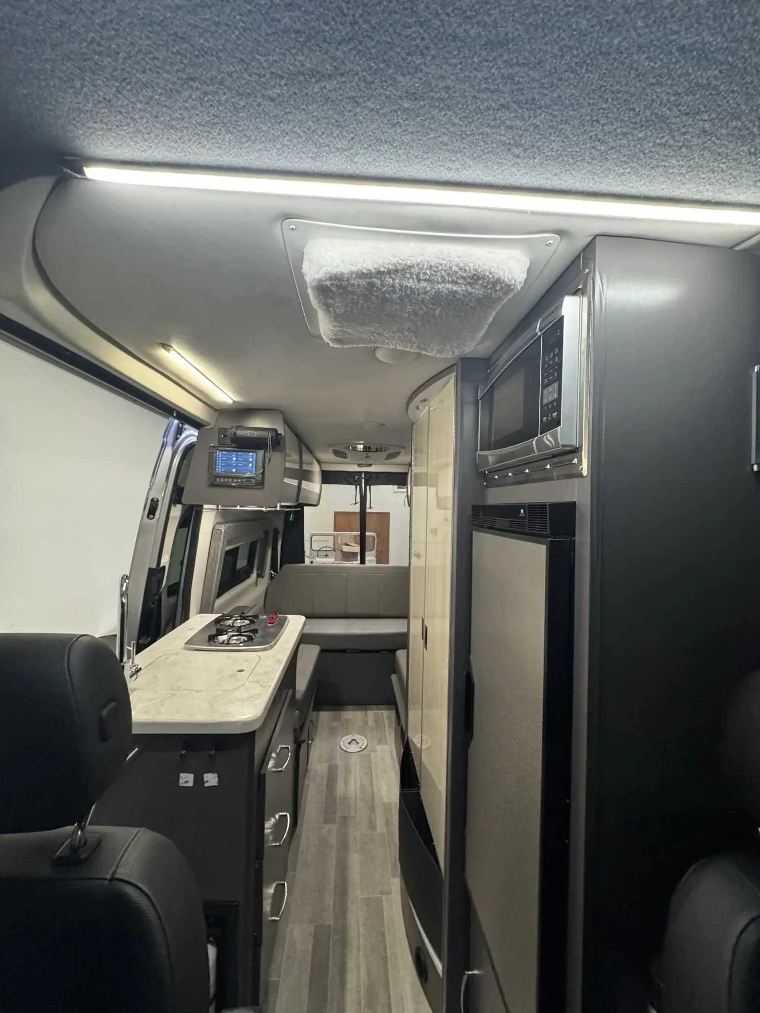 2022 Thor Motor Coach Sanctuary