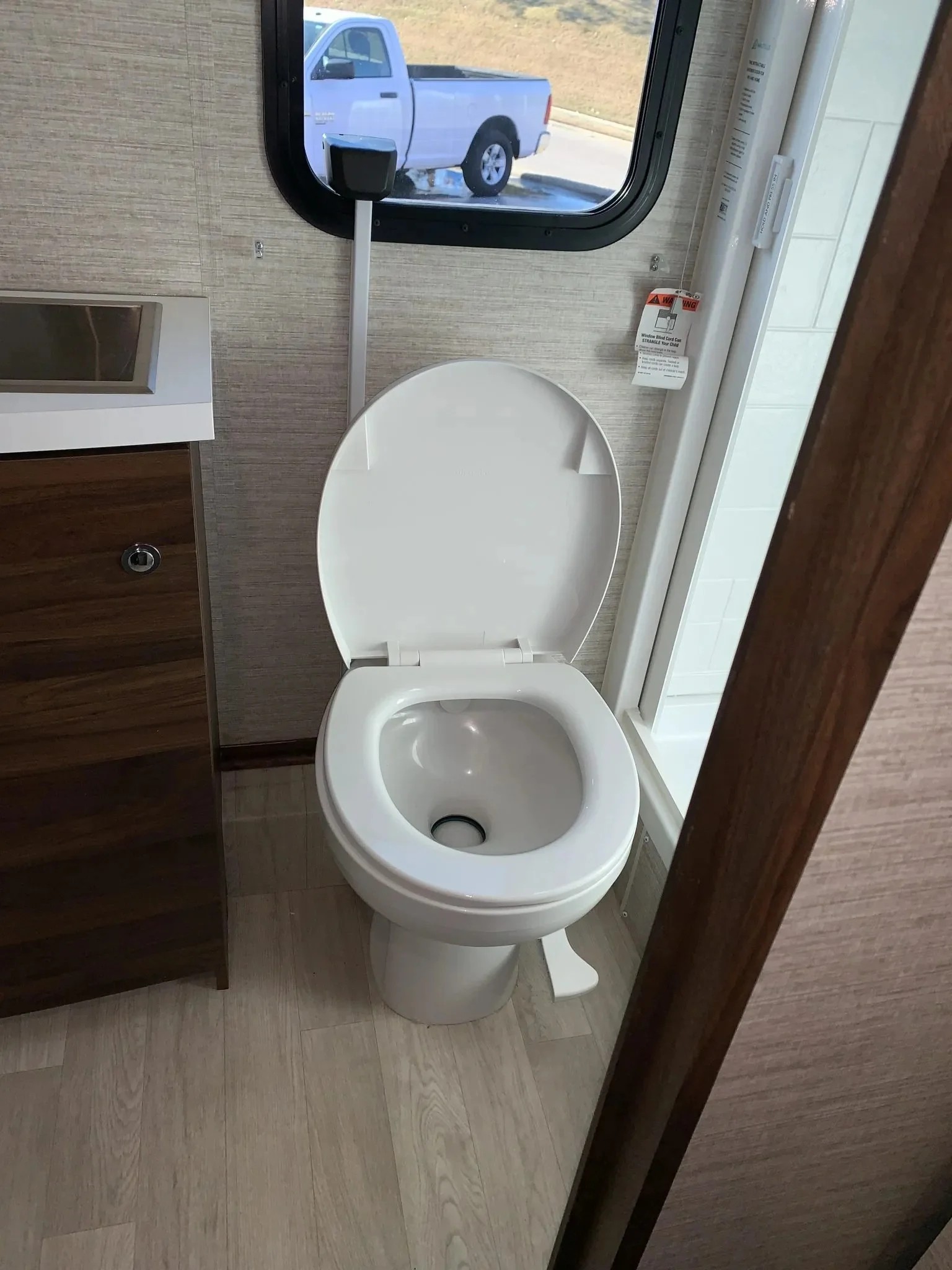 2023 Winnebago Navion