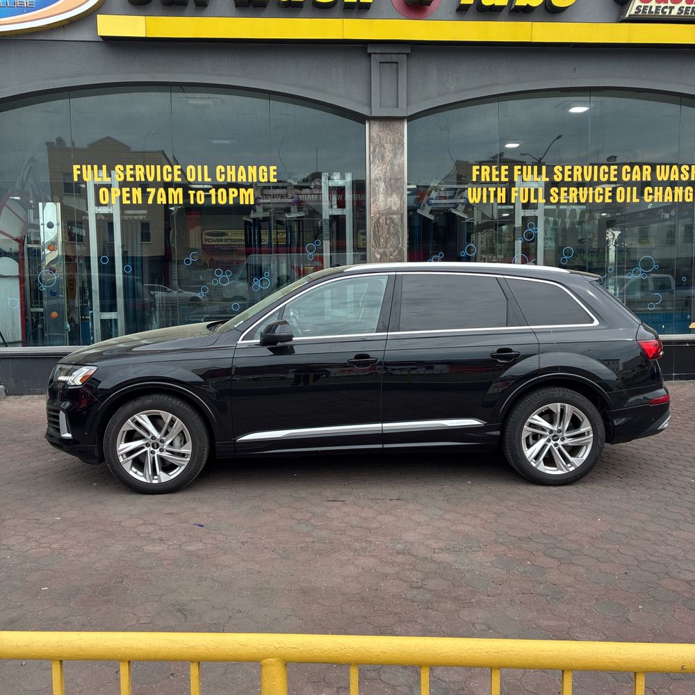 2023 Audi Q7 Prestige