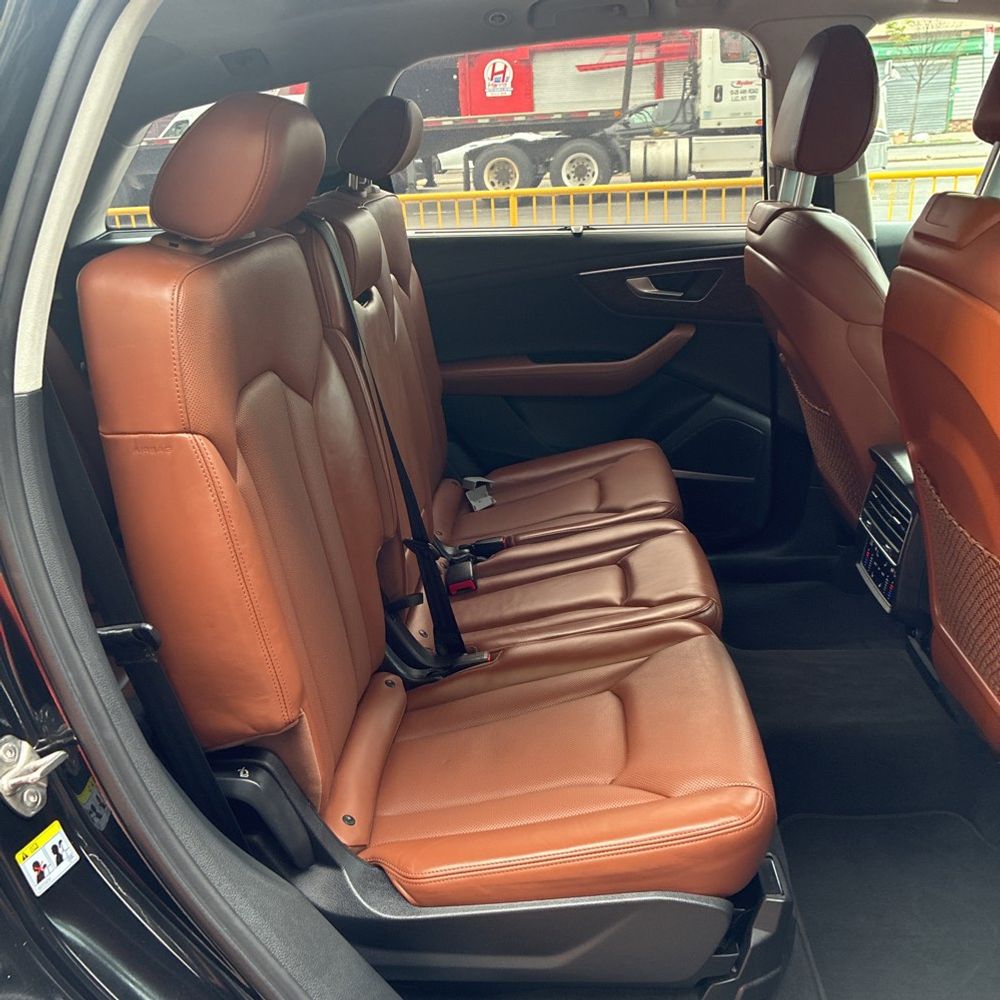 2023 Audi Q7 Prestige