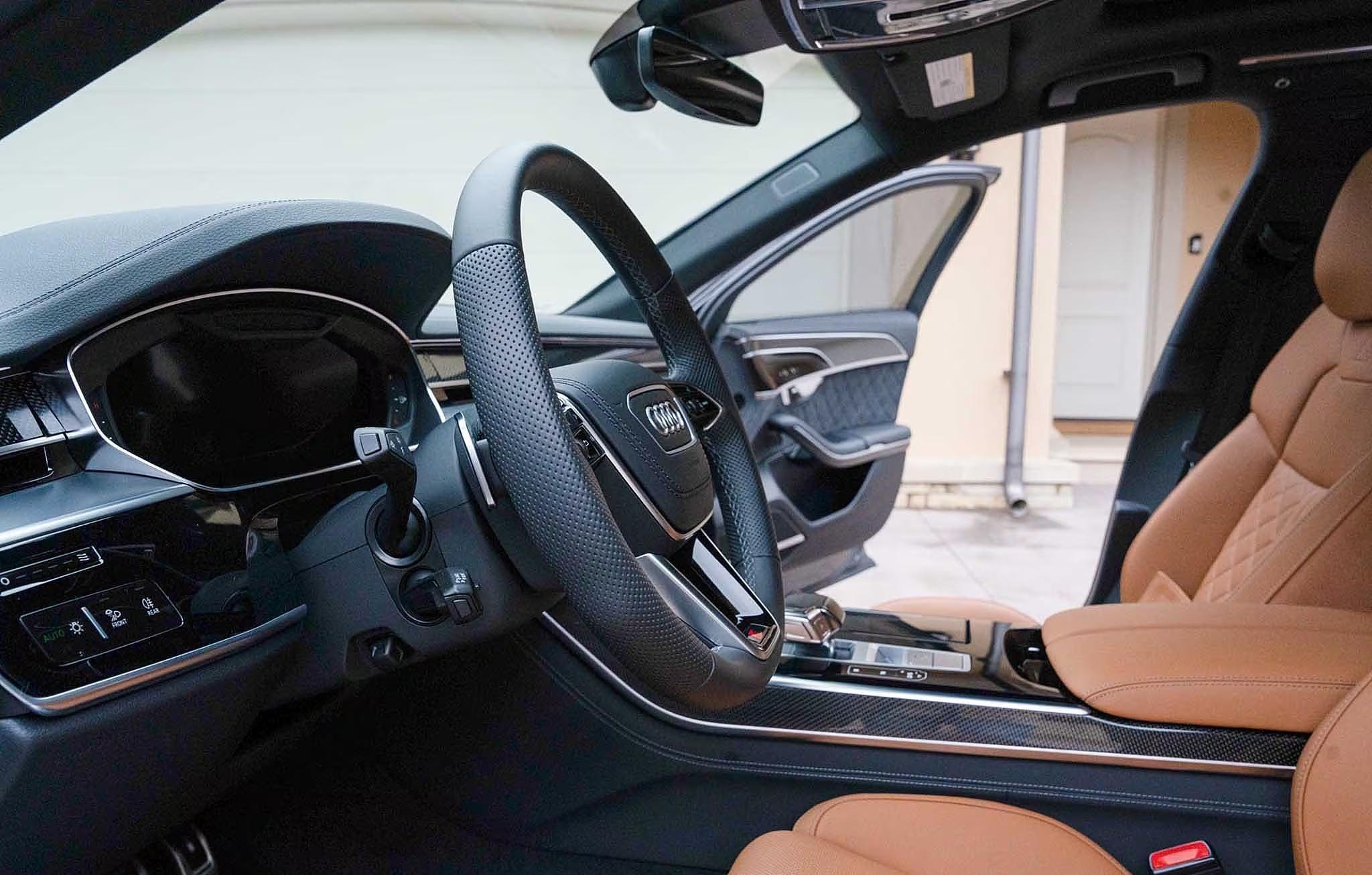 2023 Audi S8