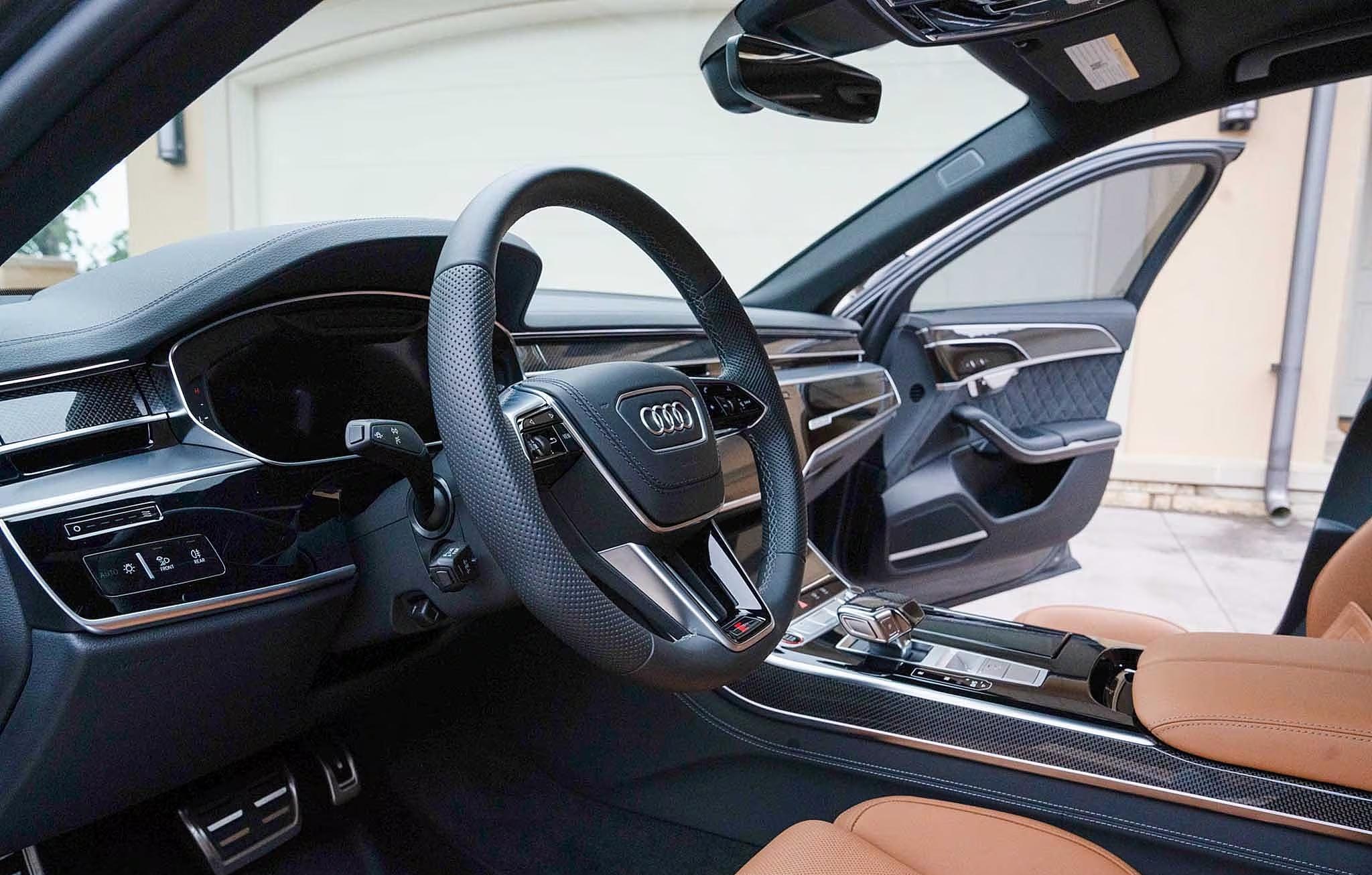2023 Audi S8