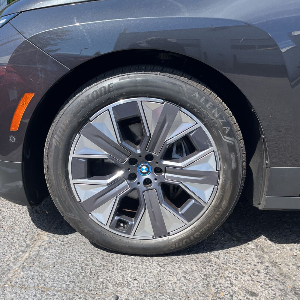 2023 BMW iX xDrive50