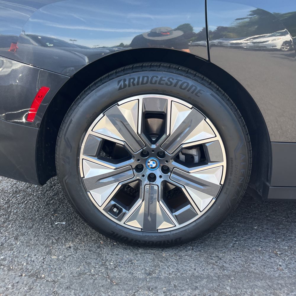 2023 BMW iX xDrive50