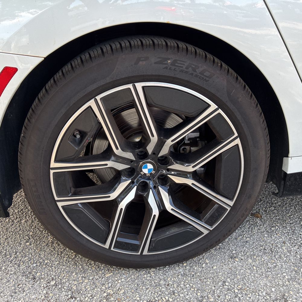 2024 BMW 7 Series 740i