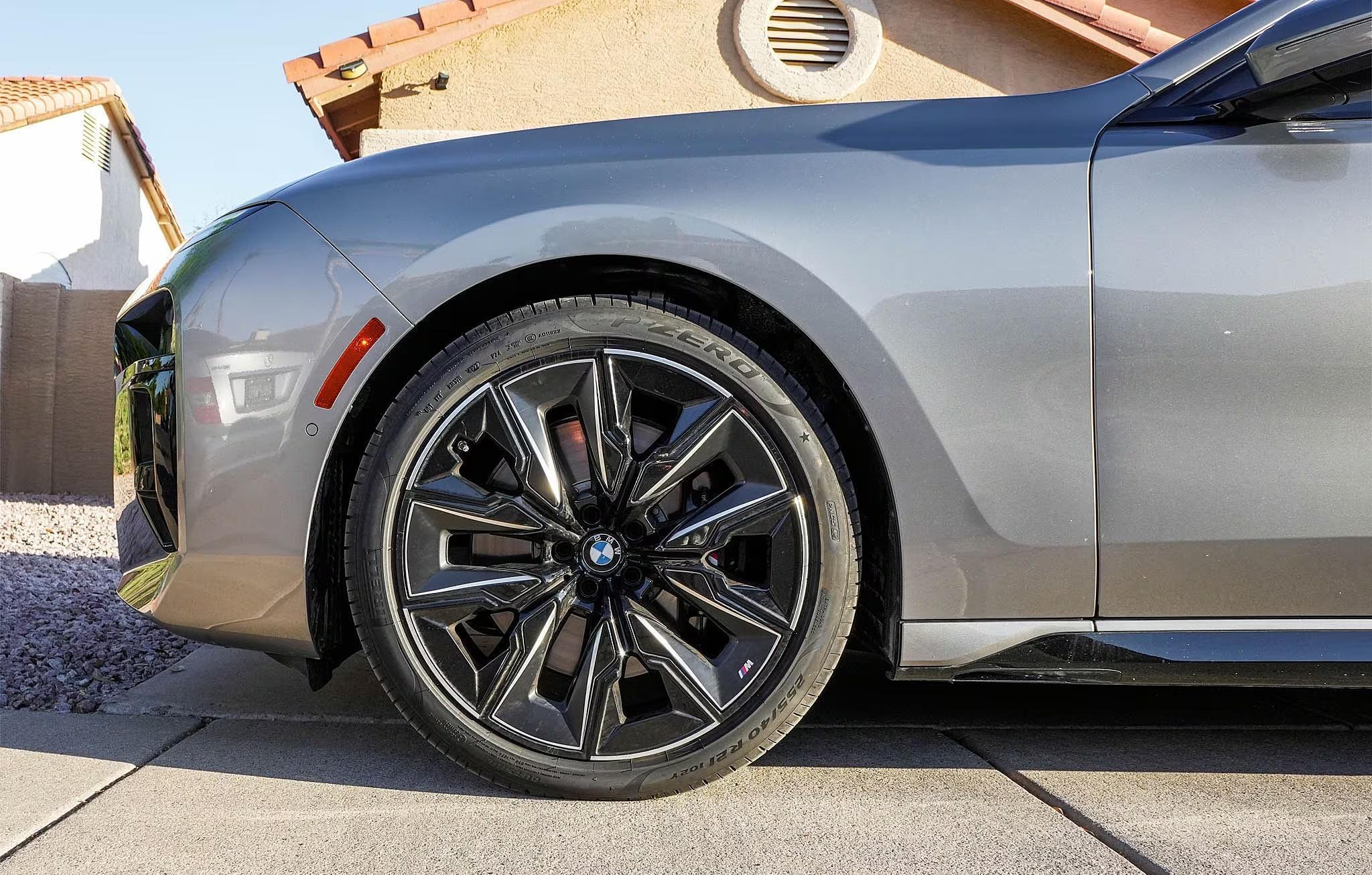 2024 BMW 760i