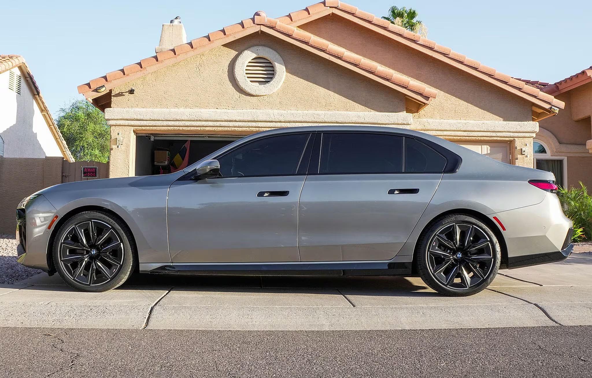 2024 BMW 760i