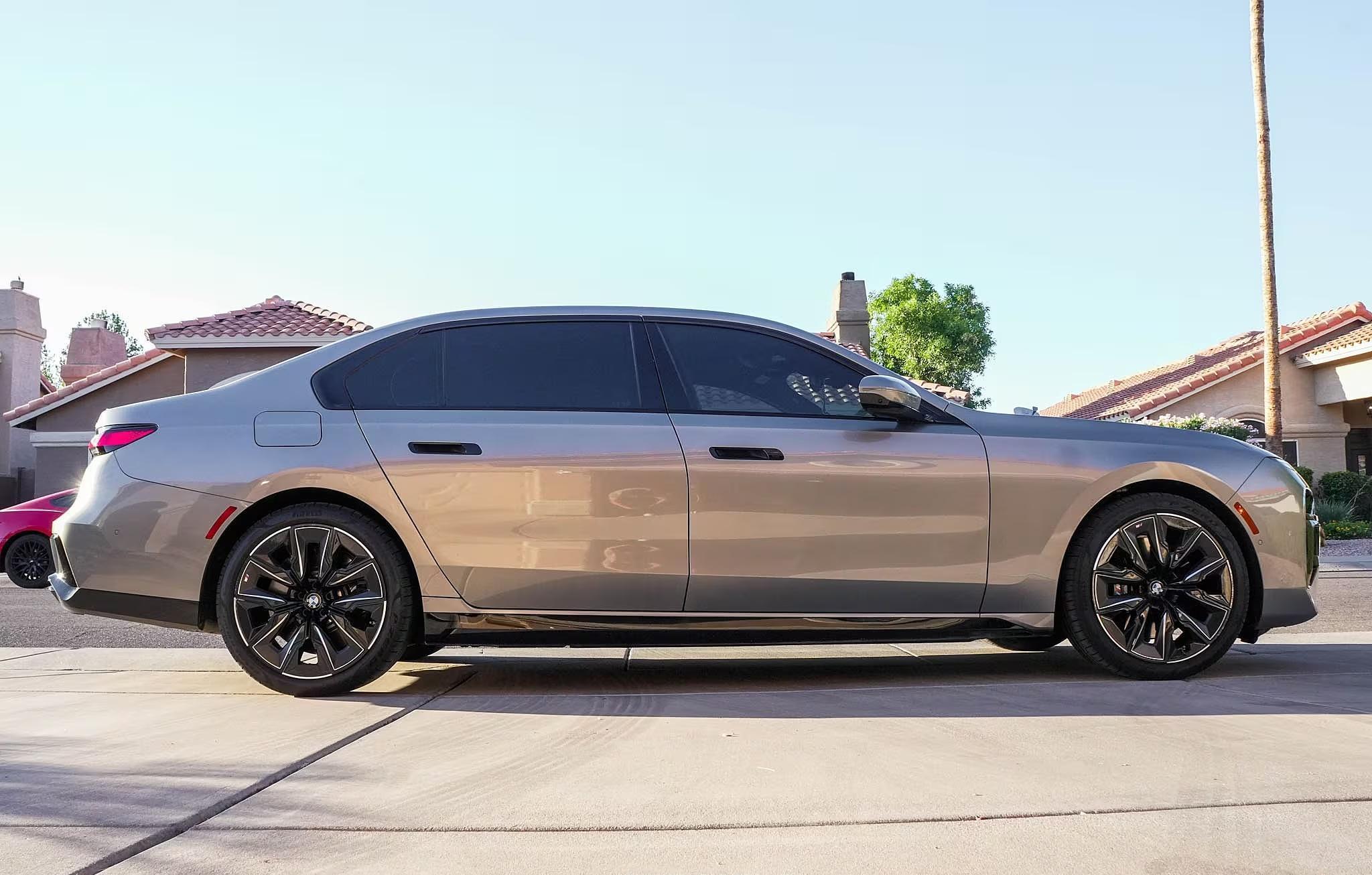 2024 BMW 760i