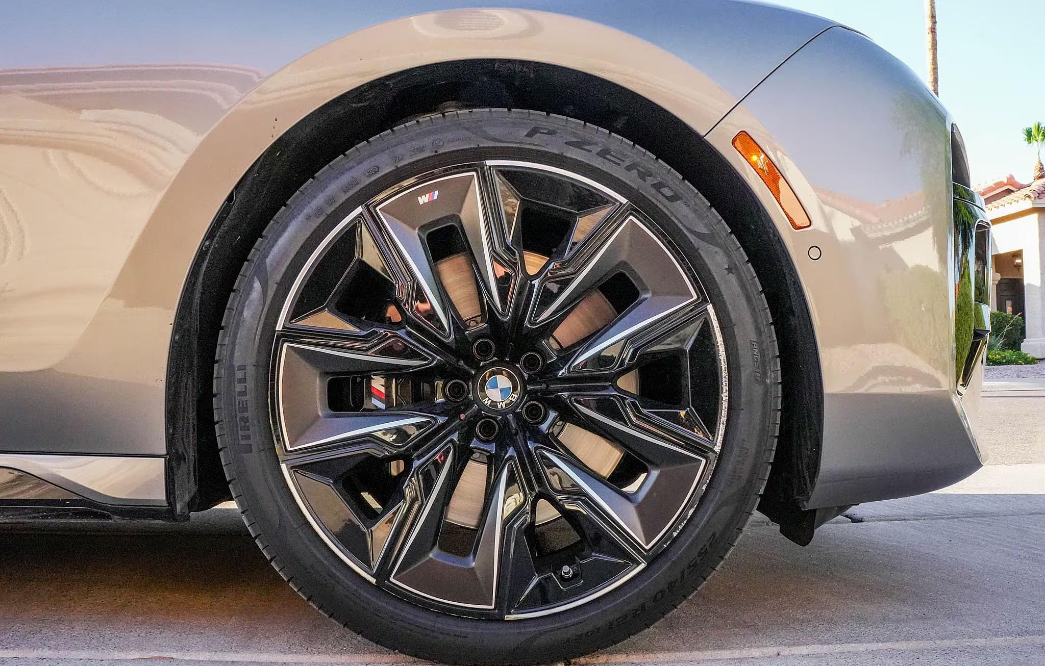 2024 BMW 760i