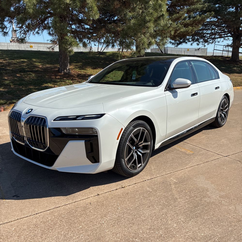 2026 BMW 760i xDrive