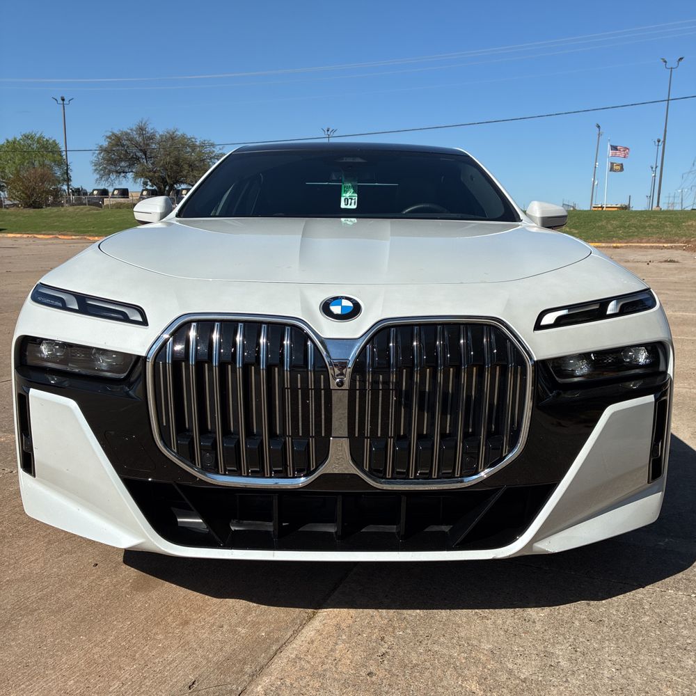 2026 BMW 760i xDrive