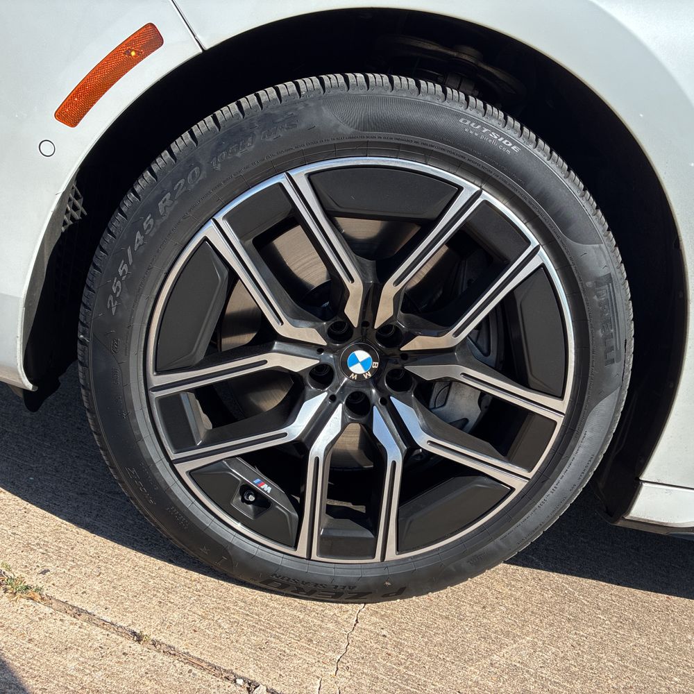 2026 BMW 760i xDrive