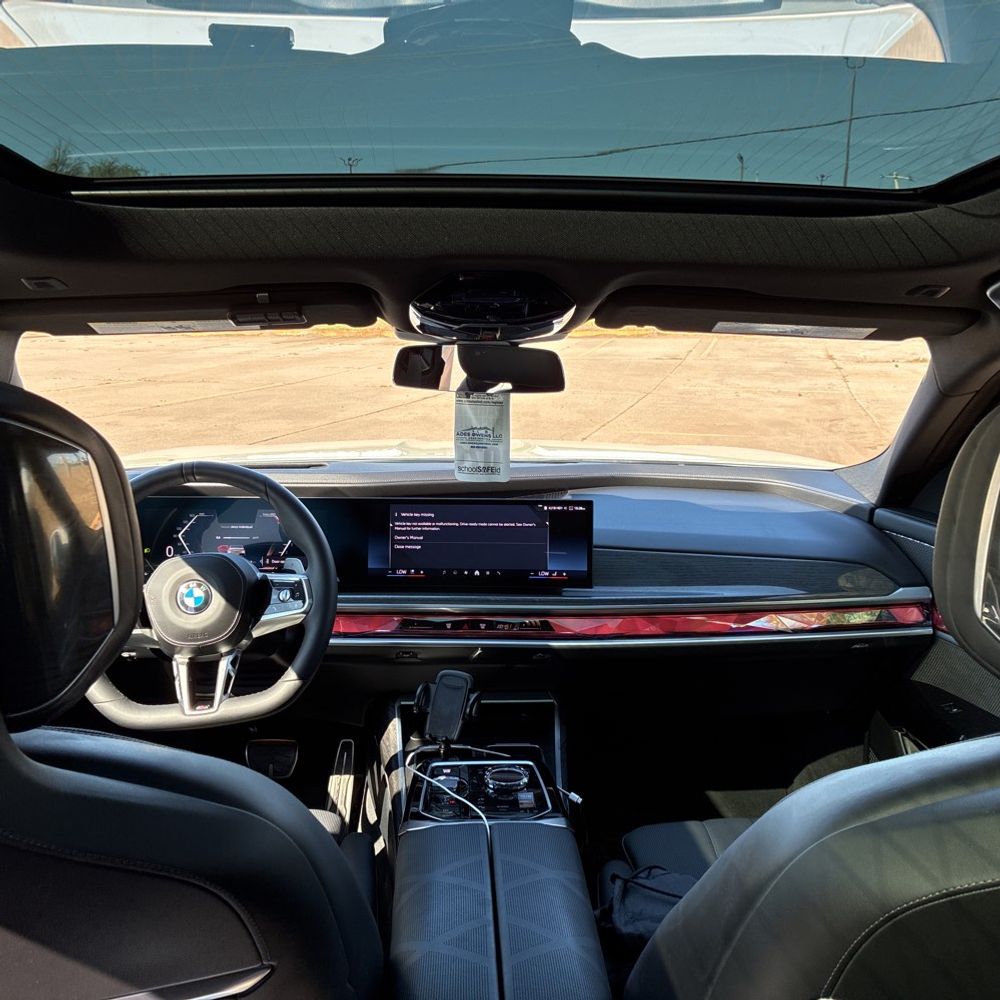 2026 BMW 760i xDrive