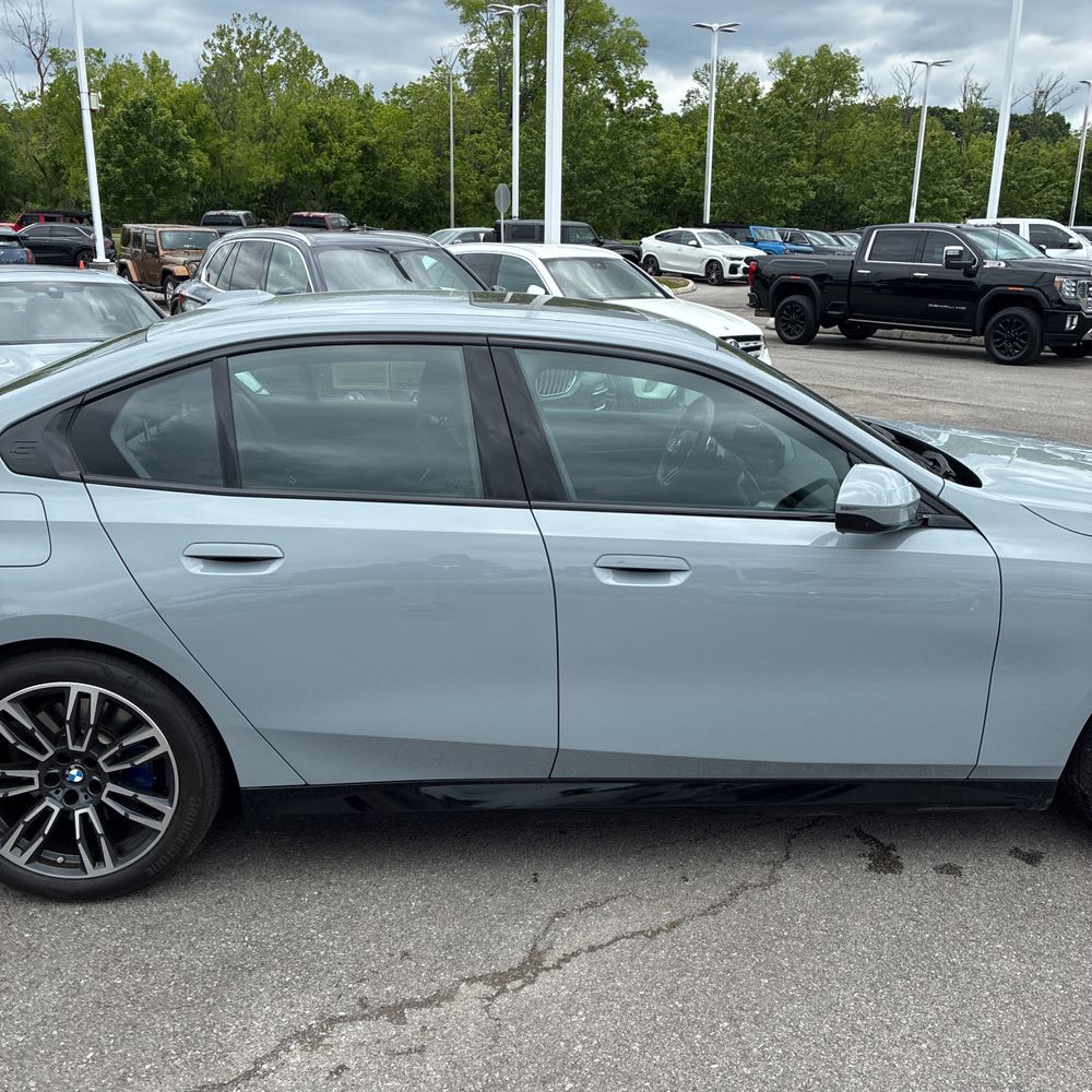 2026 BMW 530i xDrive