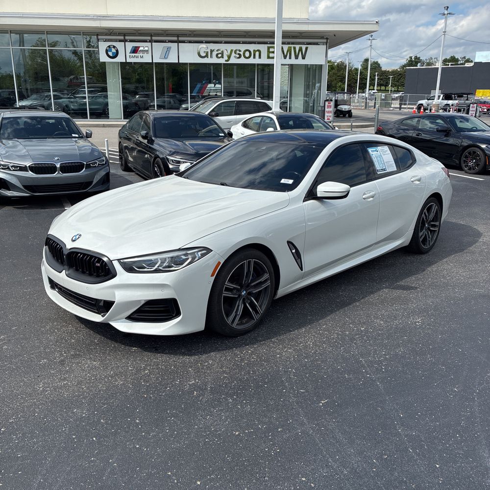 2023 BMW 8-Series i