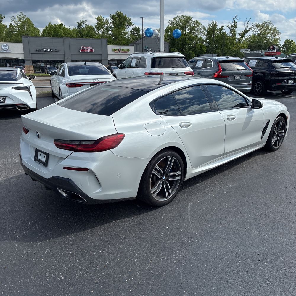 2023 BMW 8-Series i
