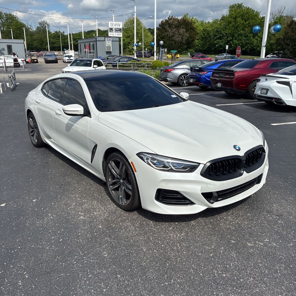 2023 BMW 8-Series i