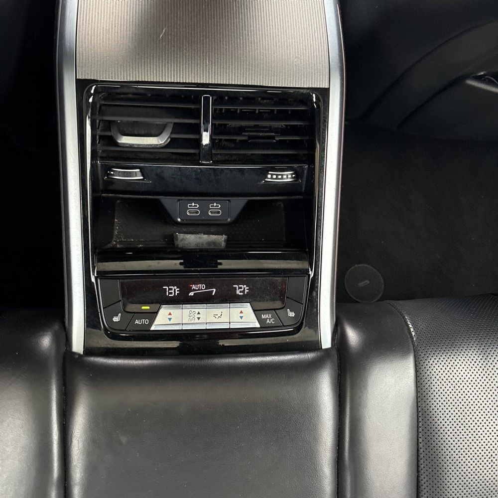 2023 BMW 8-Series i