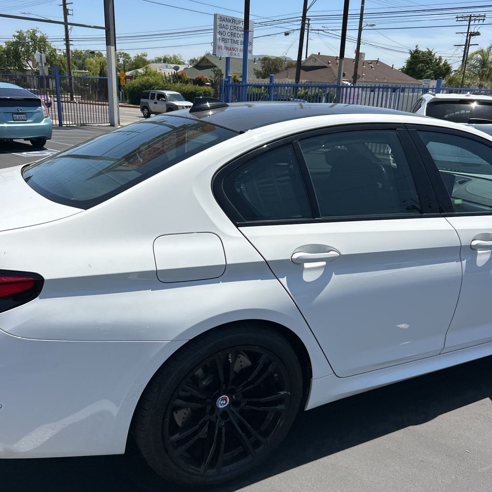 2023 BMW M5