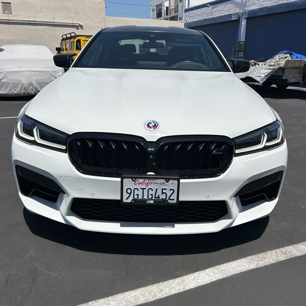 2023 BMW M5