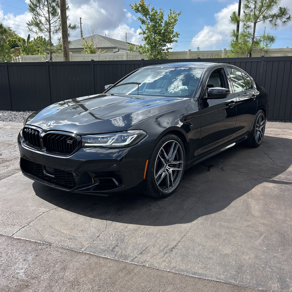 2023 BMW M5
