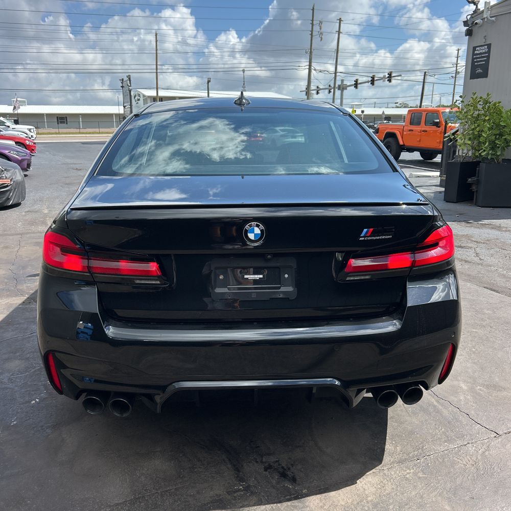 2023 BMW M5