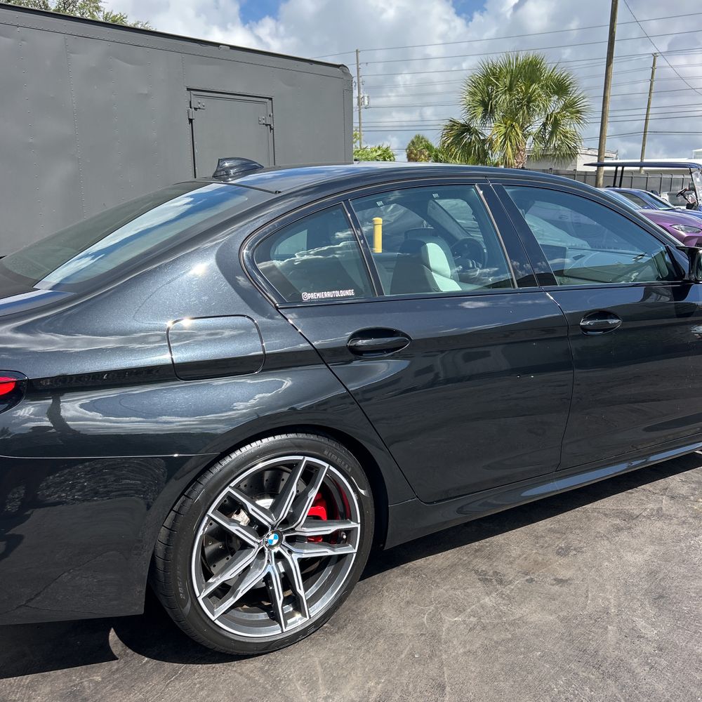 2023 BMW M5