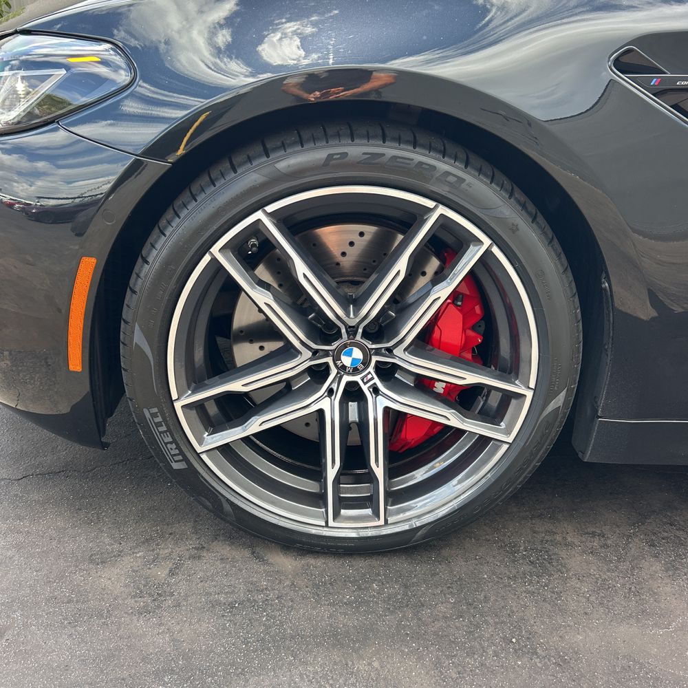 2023 BMW M5
