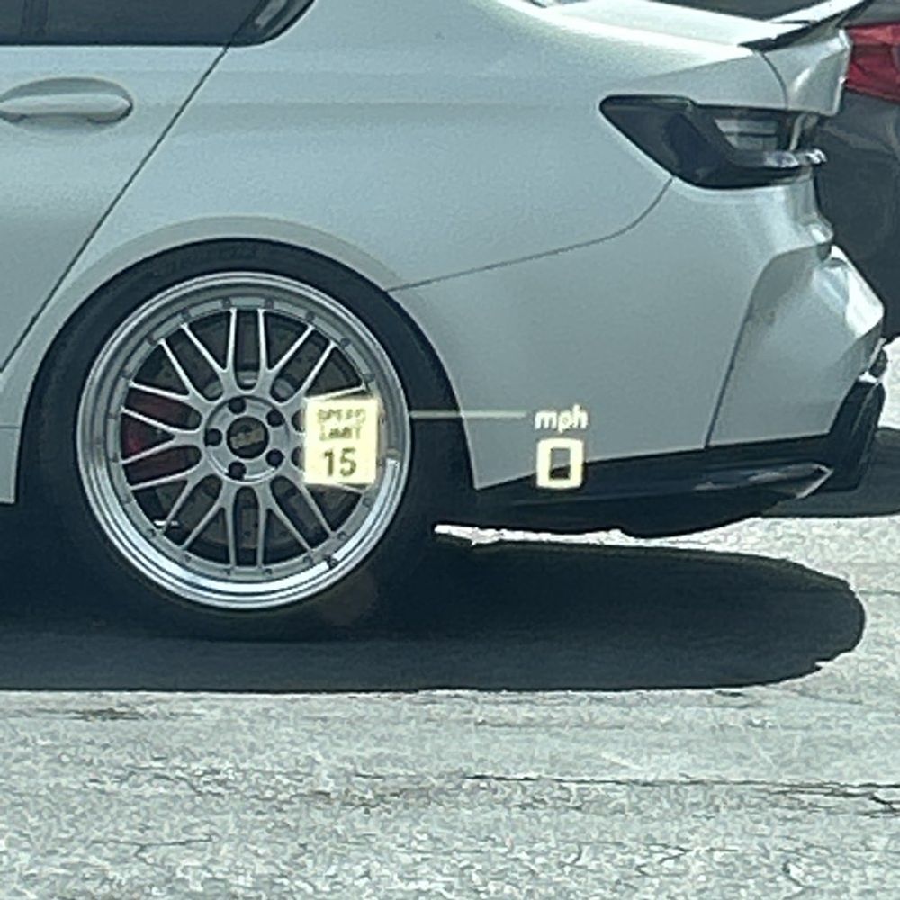 2023 BMW M5