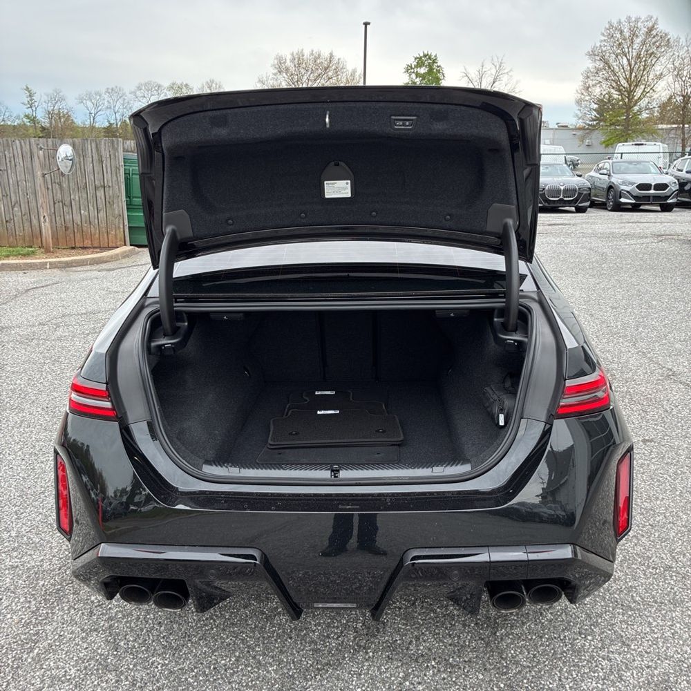 2026 BMW M5