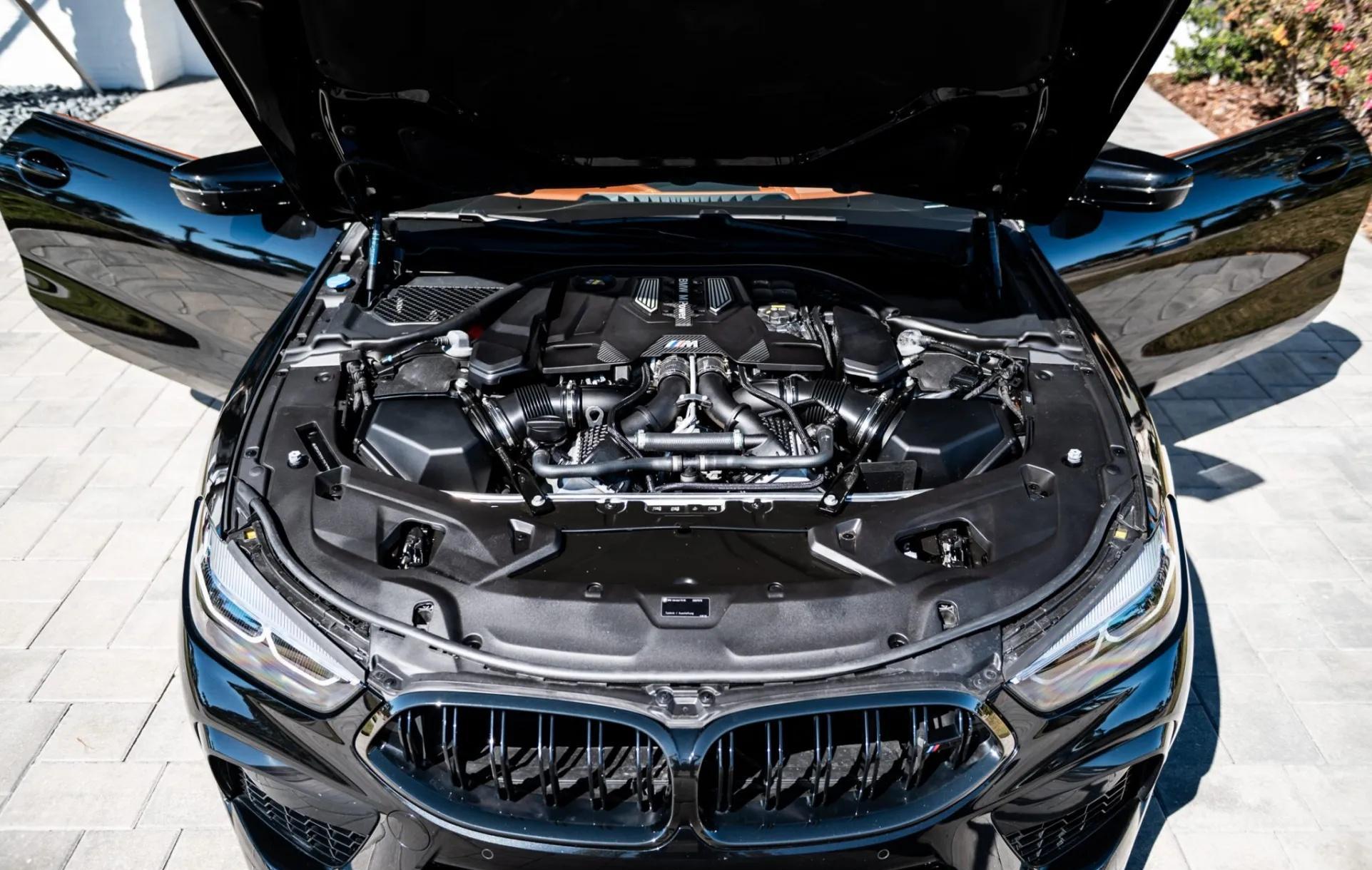 2020 BMW M8 Coupe