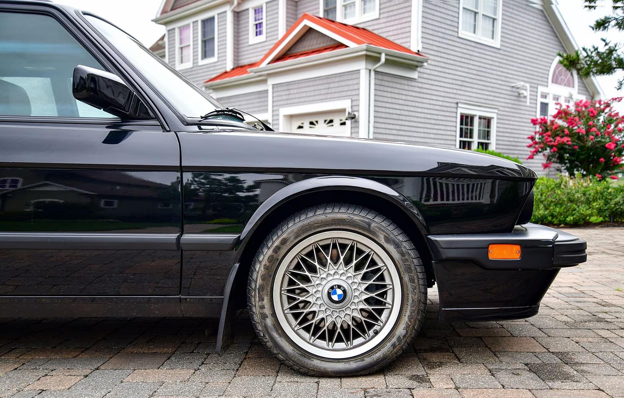 1988 BMW M5