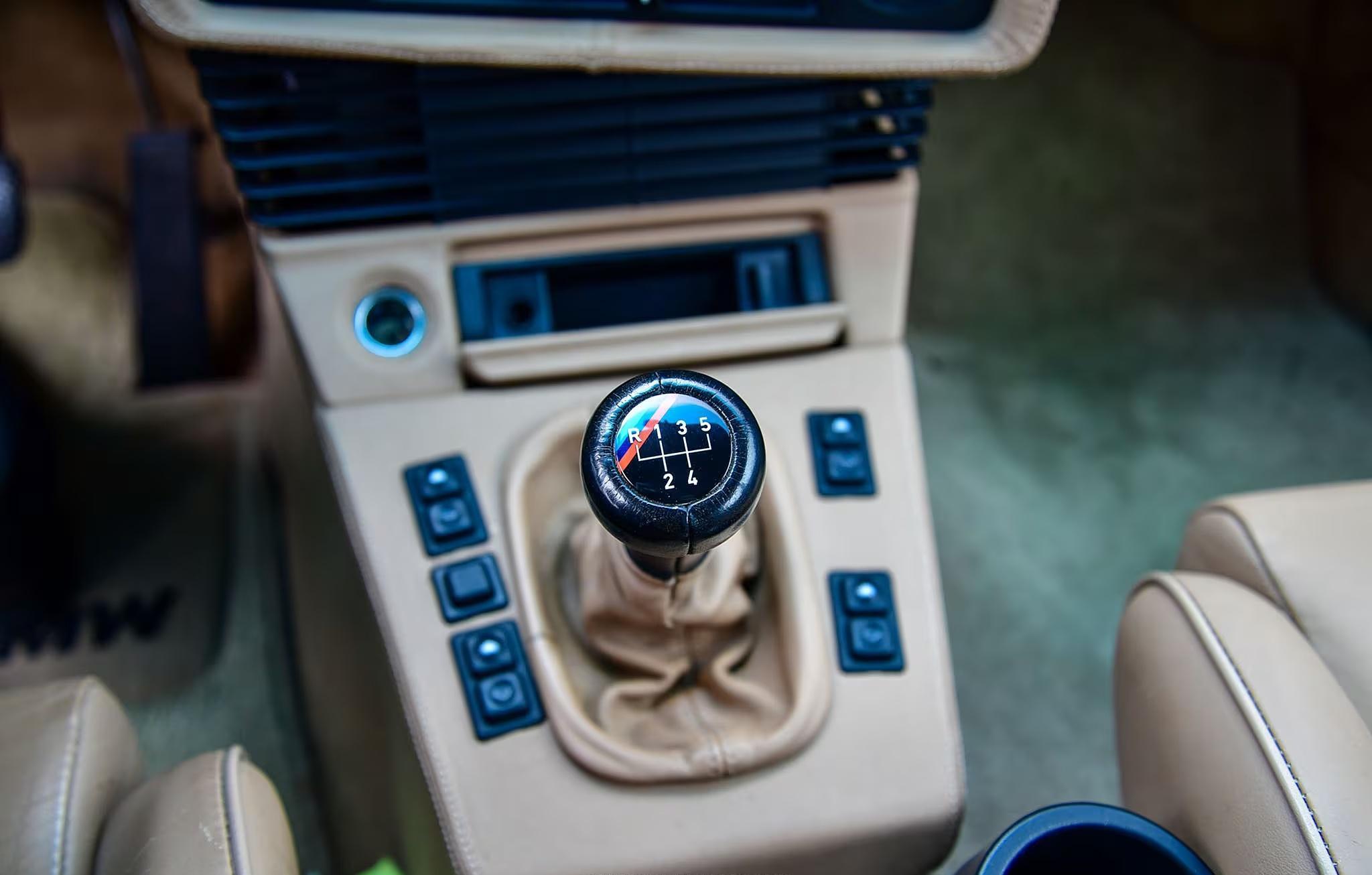 1988 BMW M5
