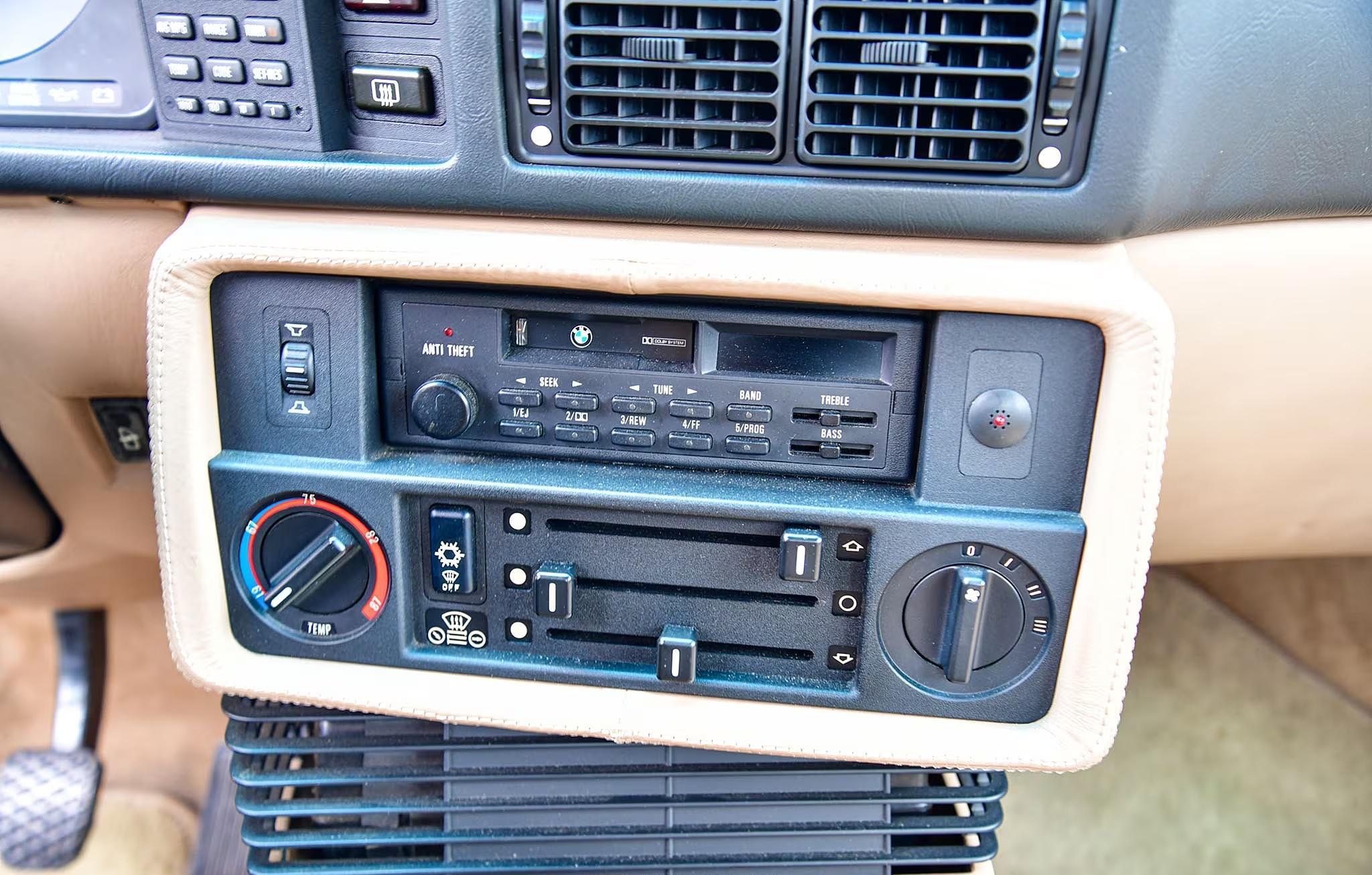 1988 BMW M5