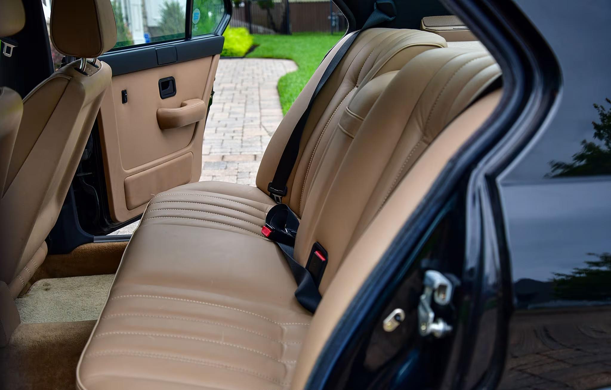 1988 BMW M5