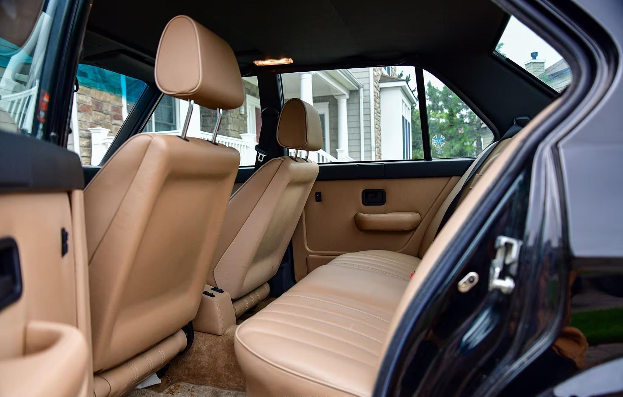 1988 BMW M5