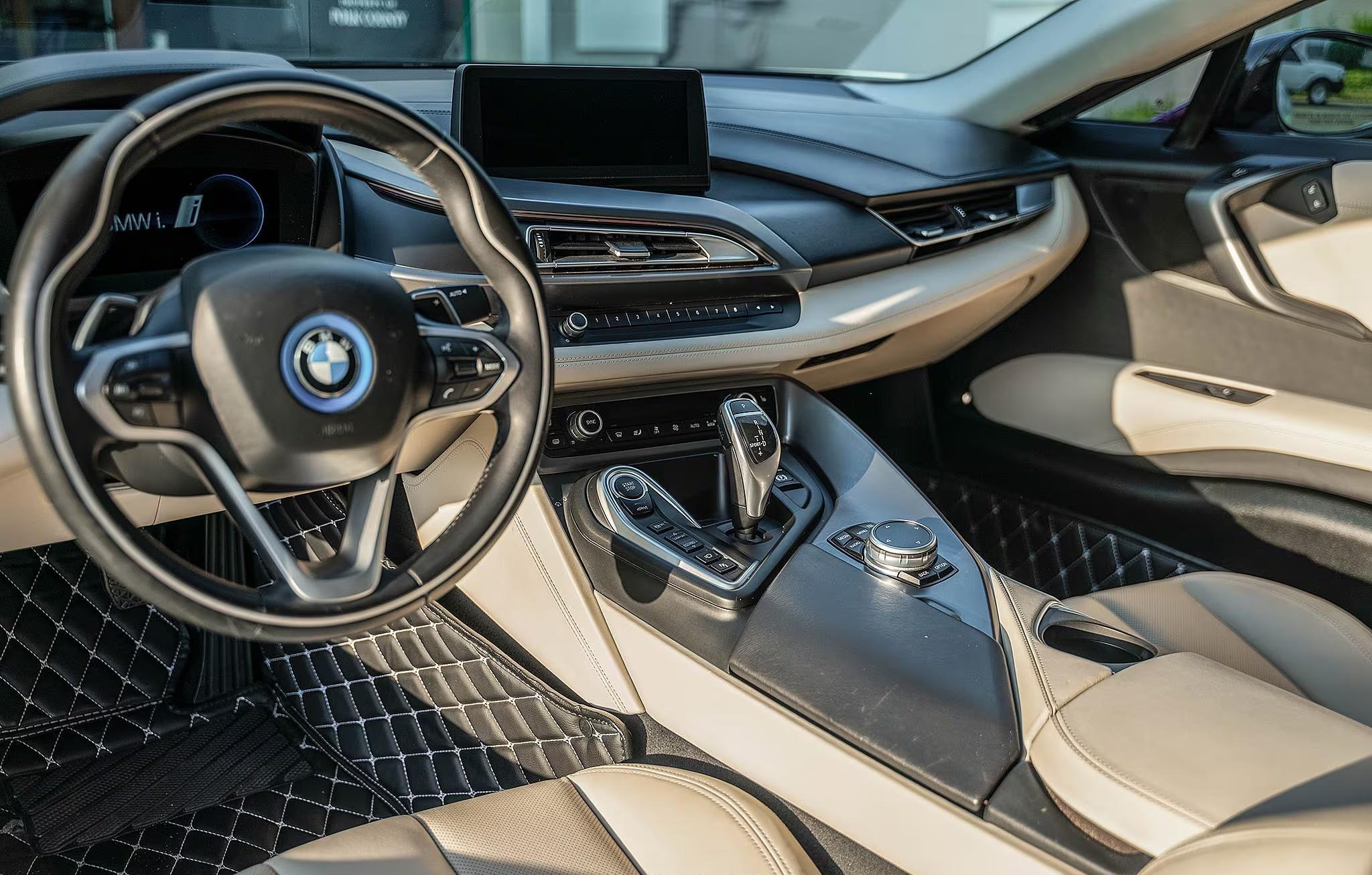 2016 BMW i8
