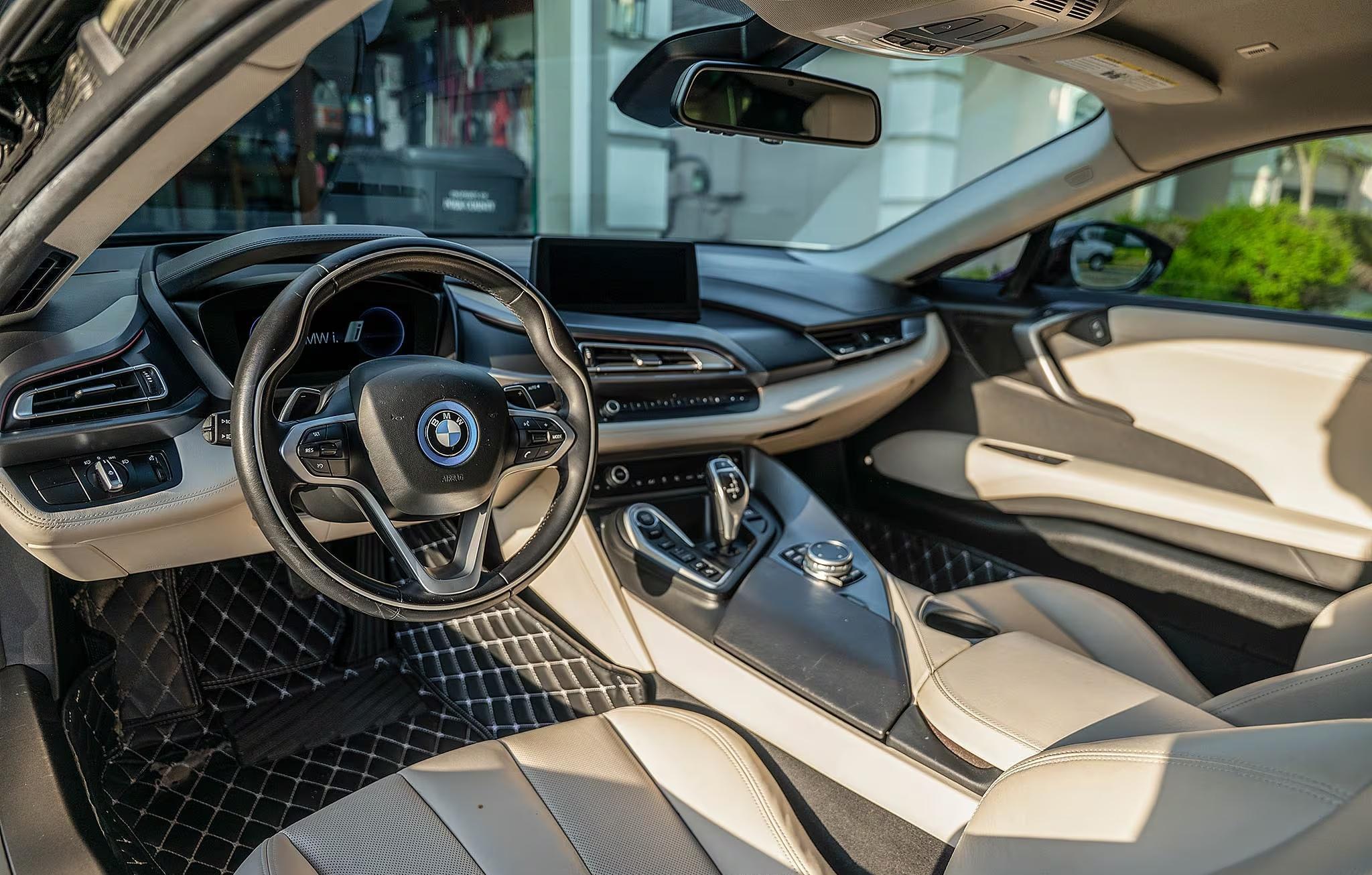 2016 BMW i8