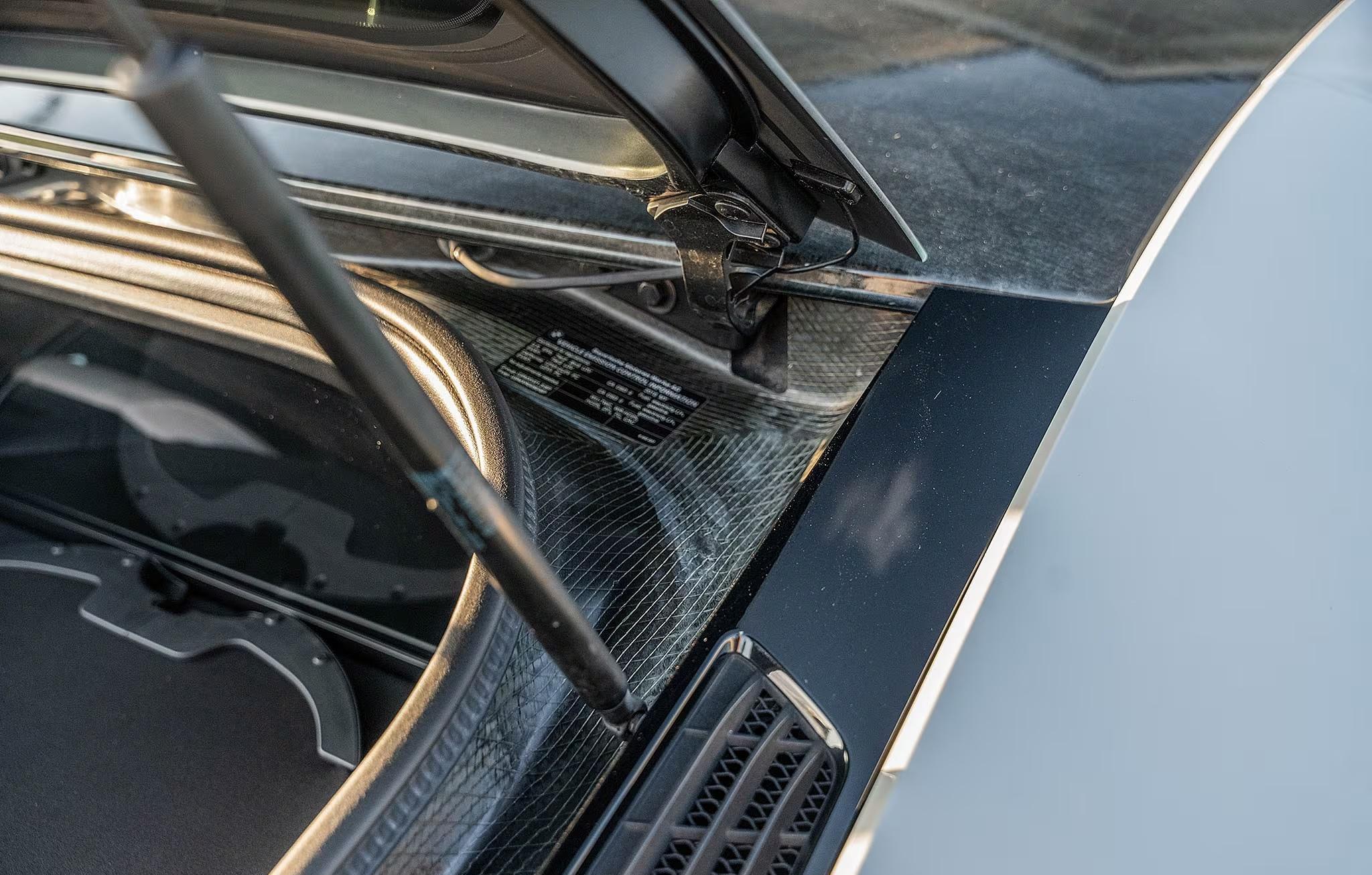 2016 BMW i8
