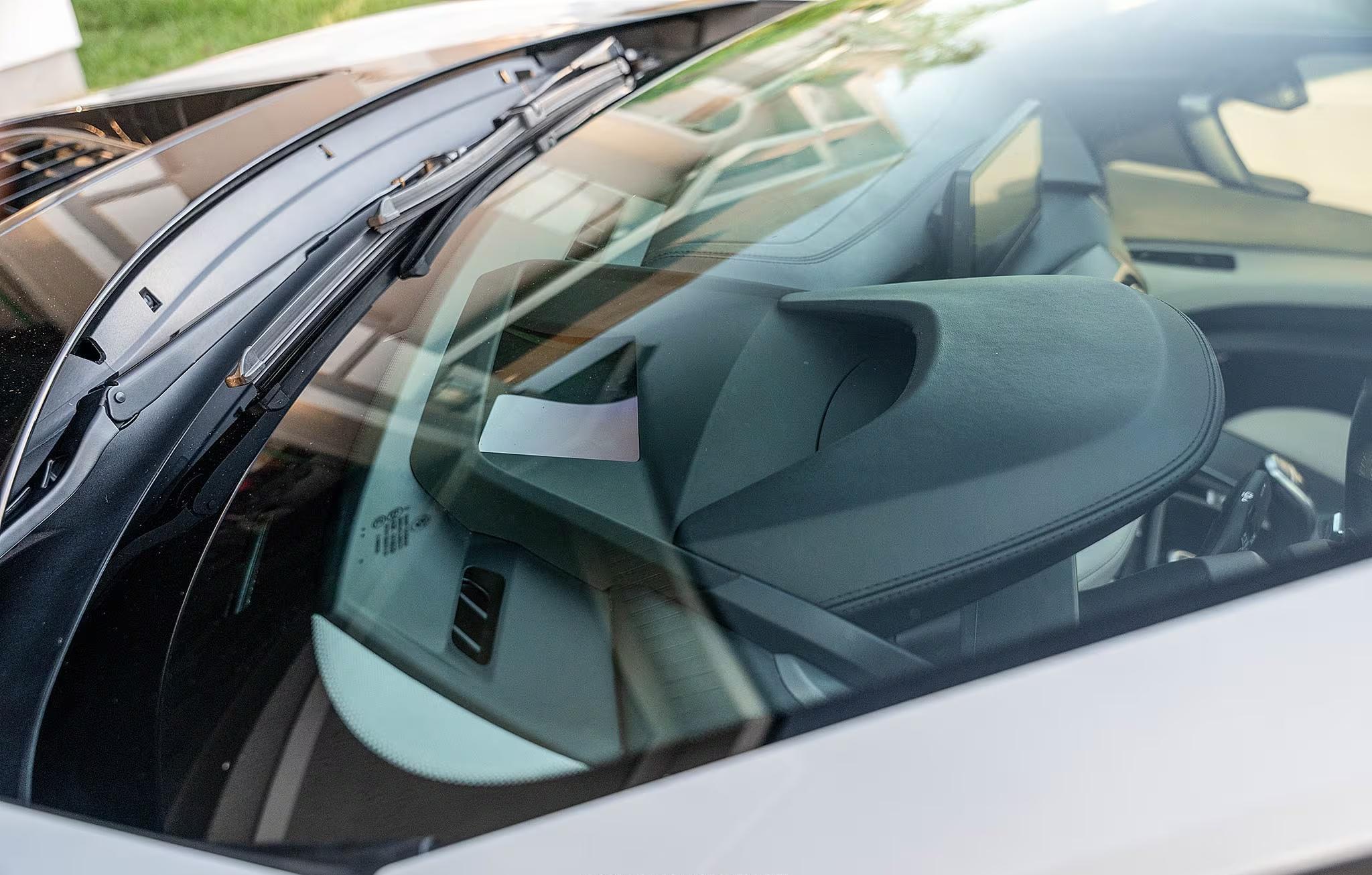 2016 BMW i8