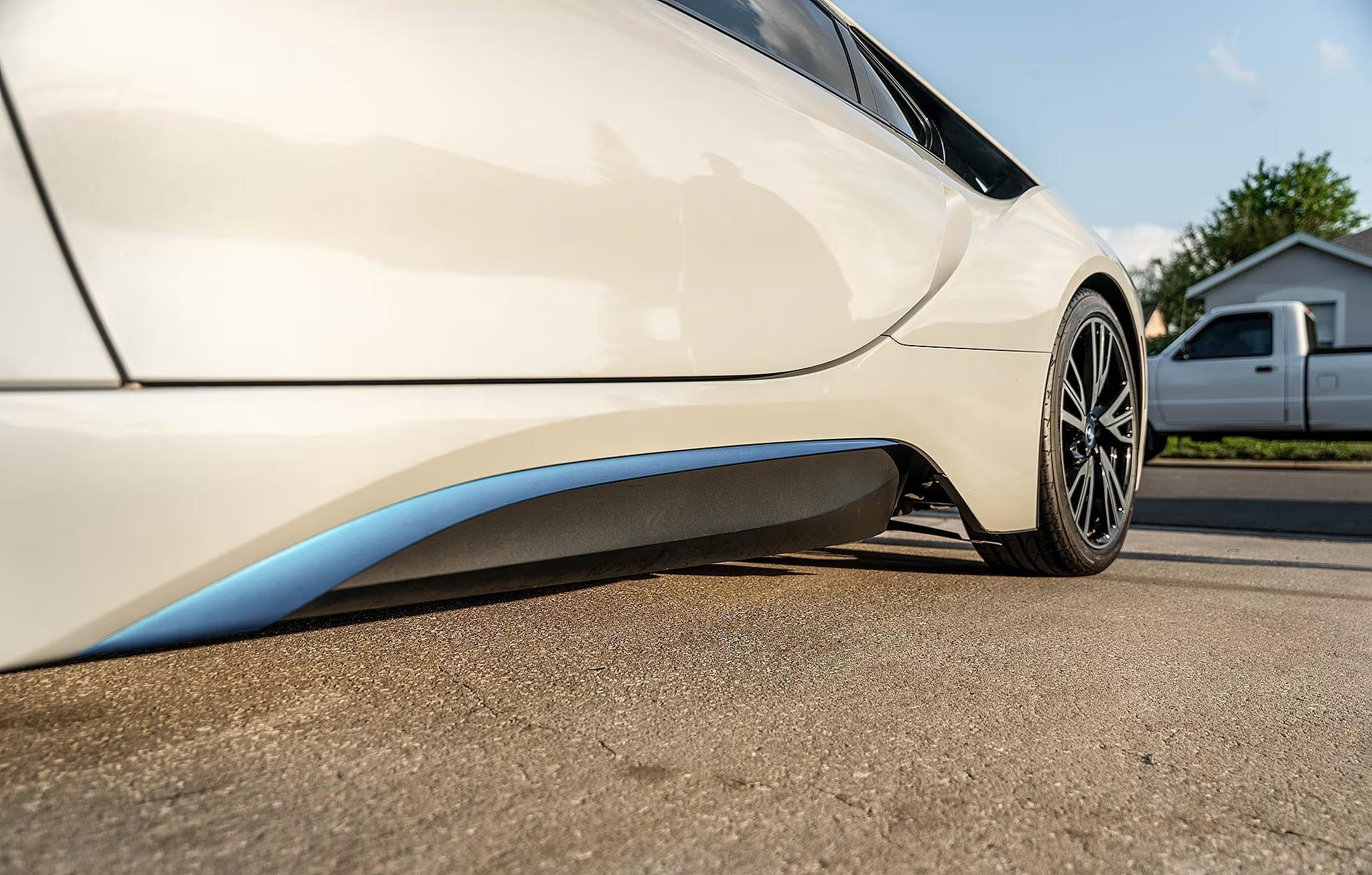 2016 BMW i8