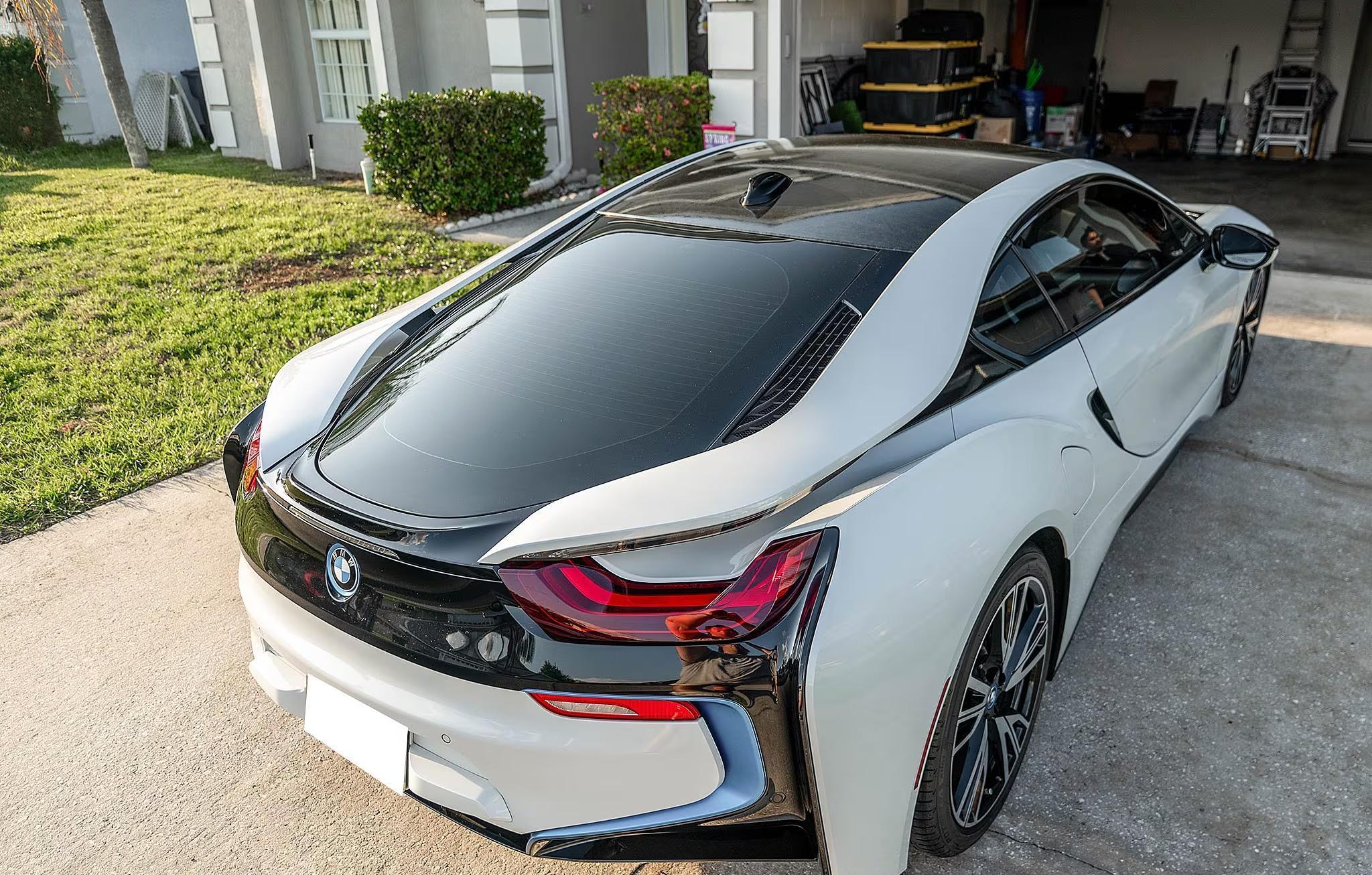 2016 BMW i8