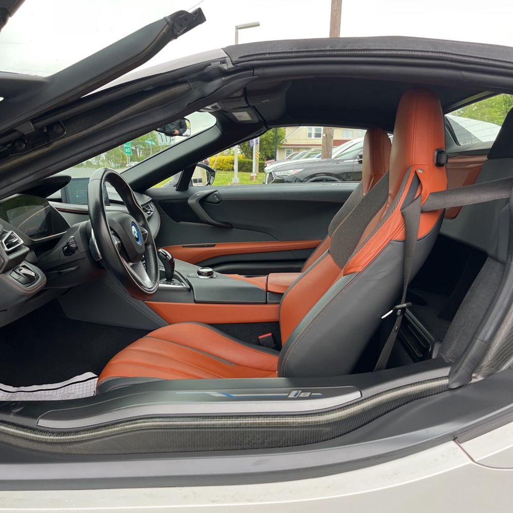 2019 BMW i8
