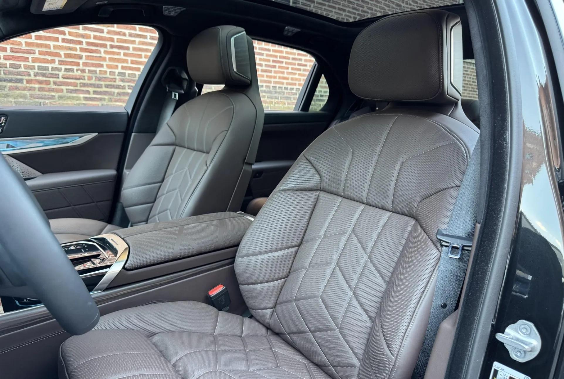 2023 BMW i7 xDrive60 M Sport